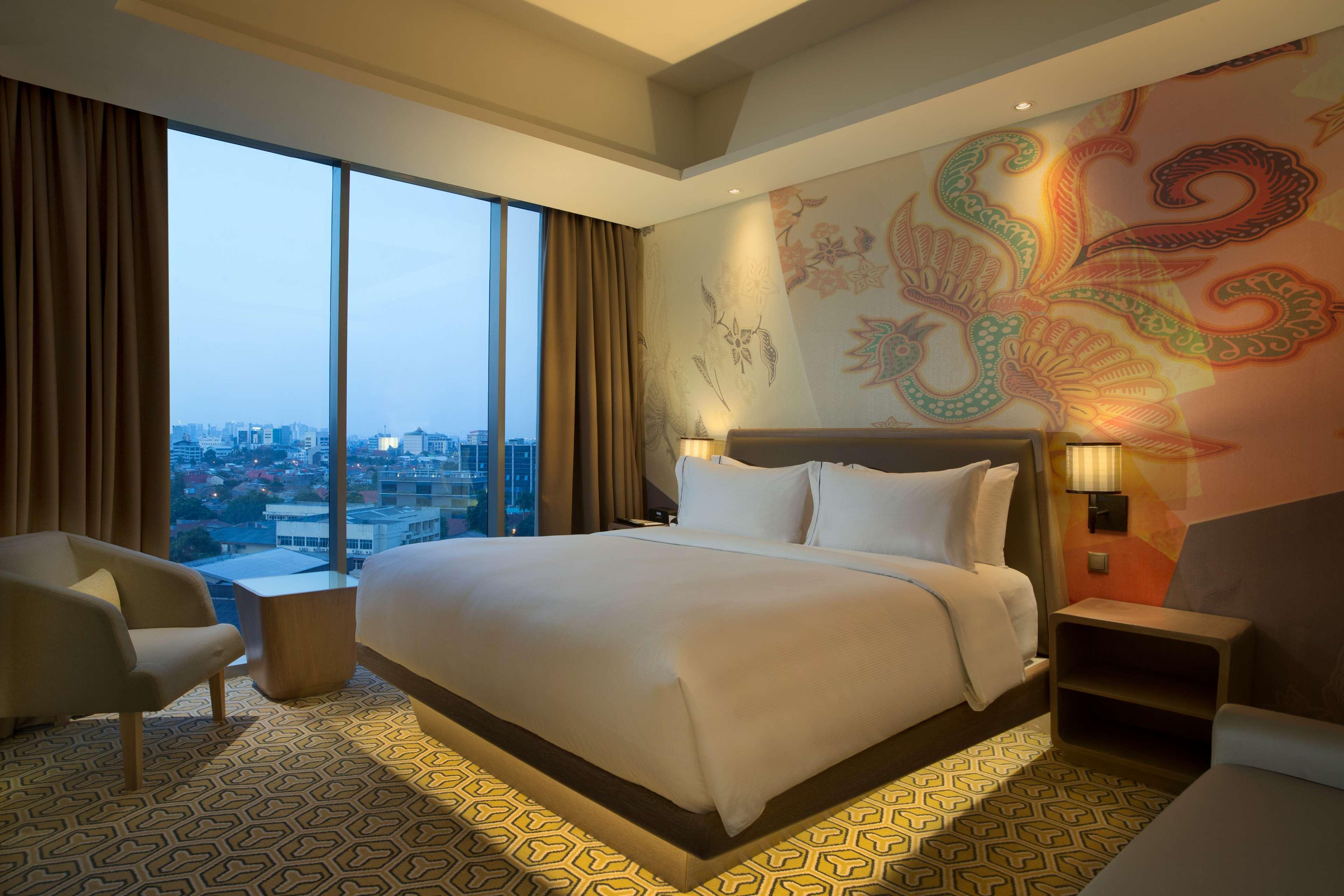 Doubletree By Hilton Jakarta - Diponegoro Exterior foto Deluxe Room