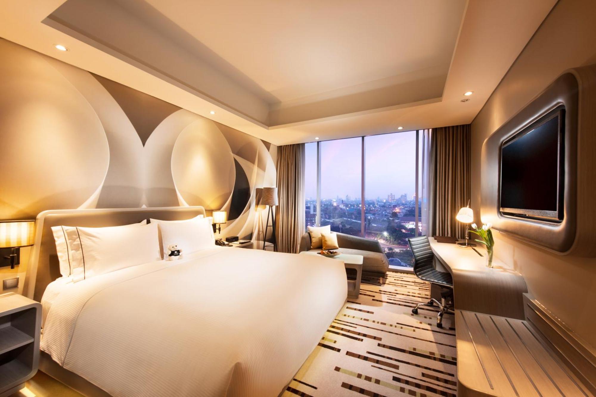 Doubletree By Hilton Jakarta - Diponegoro Exterior foto